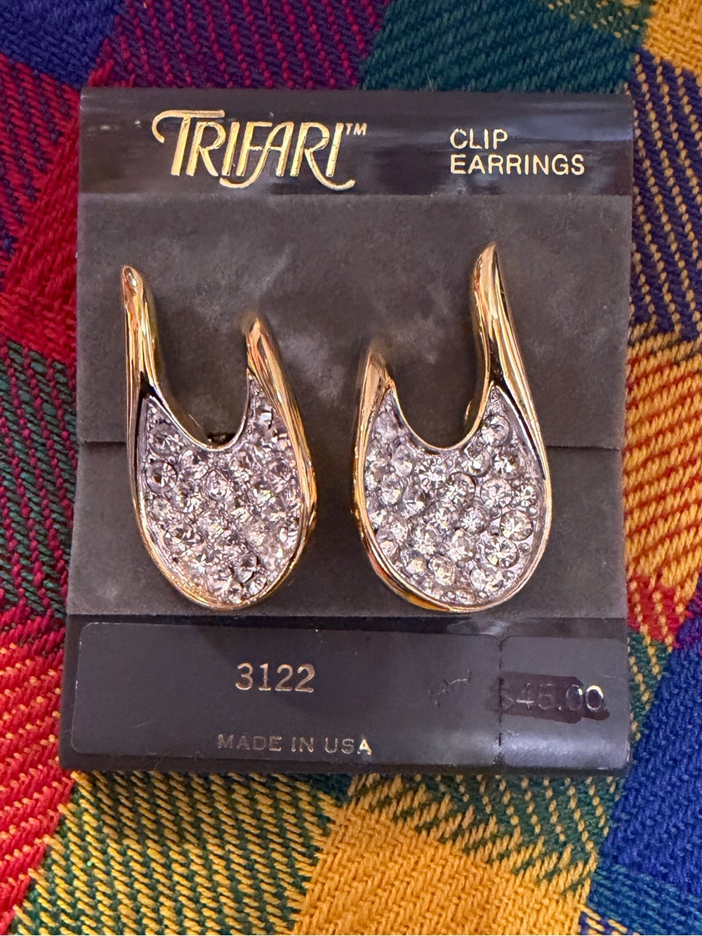 Vintage Trifari Gold Crystal Clip Earrings